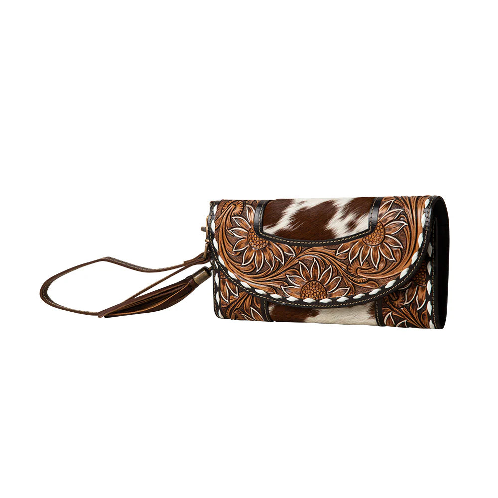 Myra Sandstone Trail Hand Wristlet Wallet