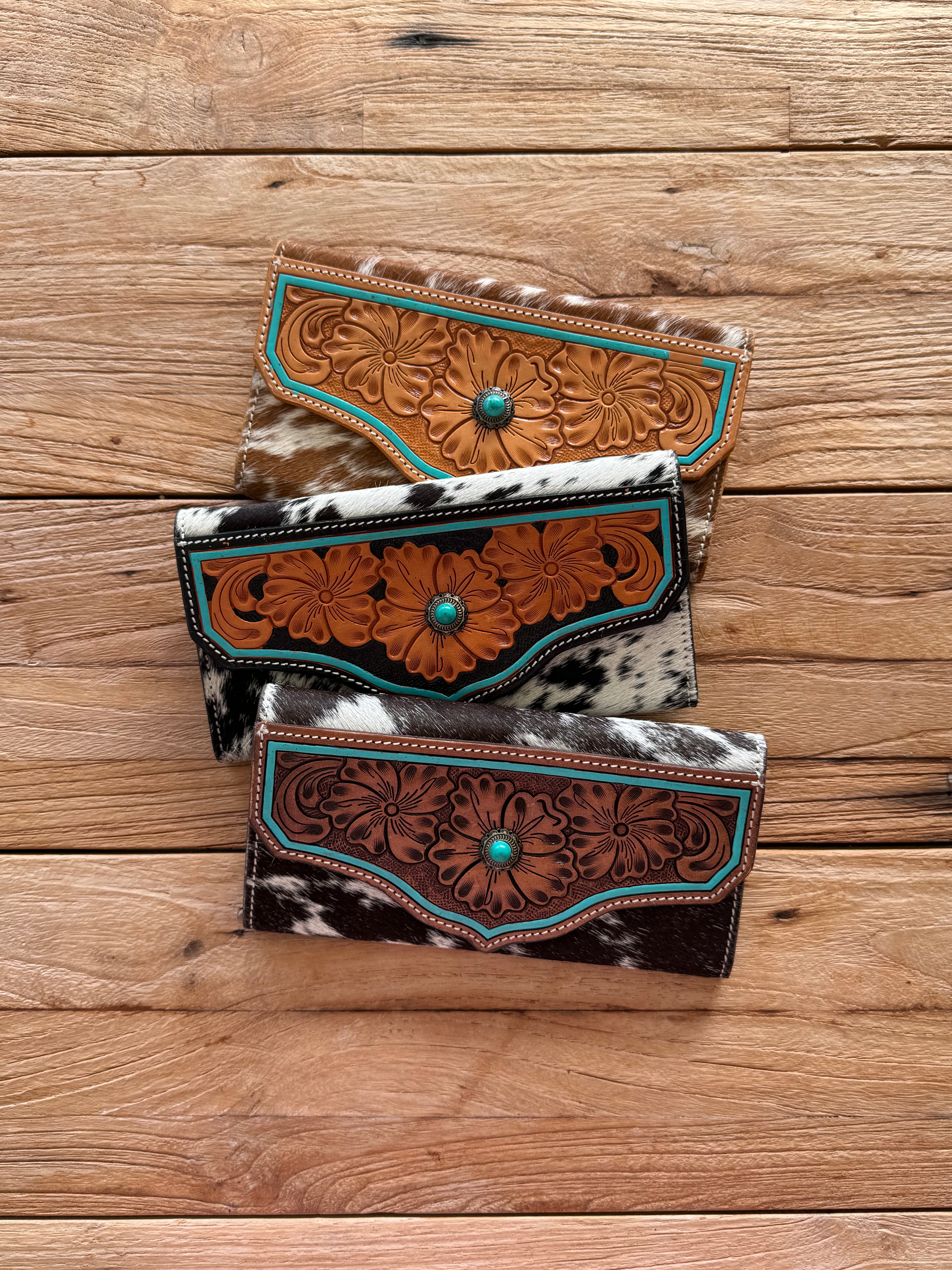Cowhide Leather Wallet Turquoise Stonework