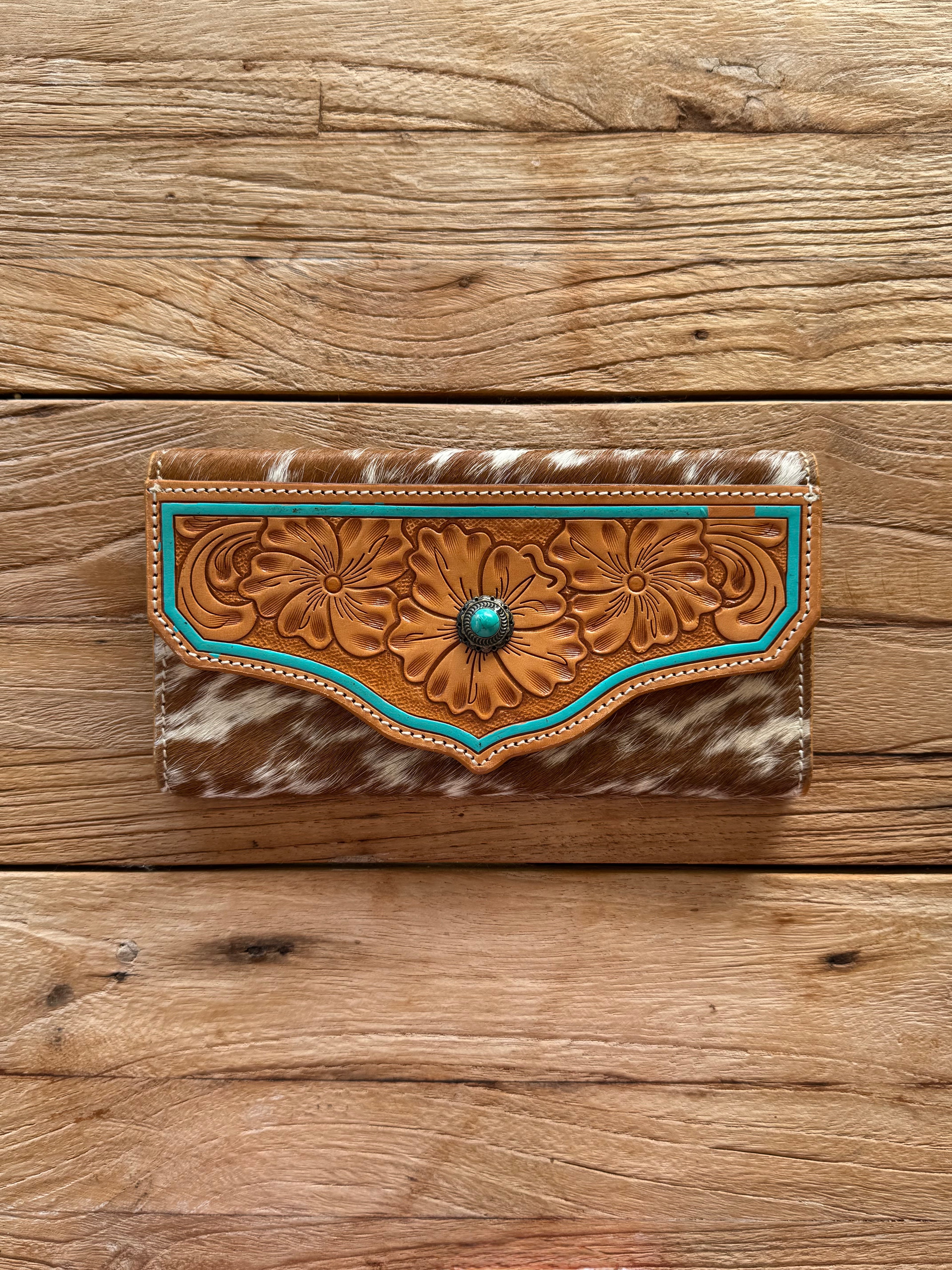 Cowhide Leather Wallet Turquoise Stonework