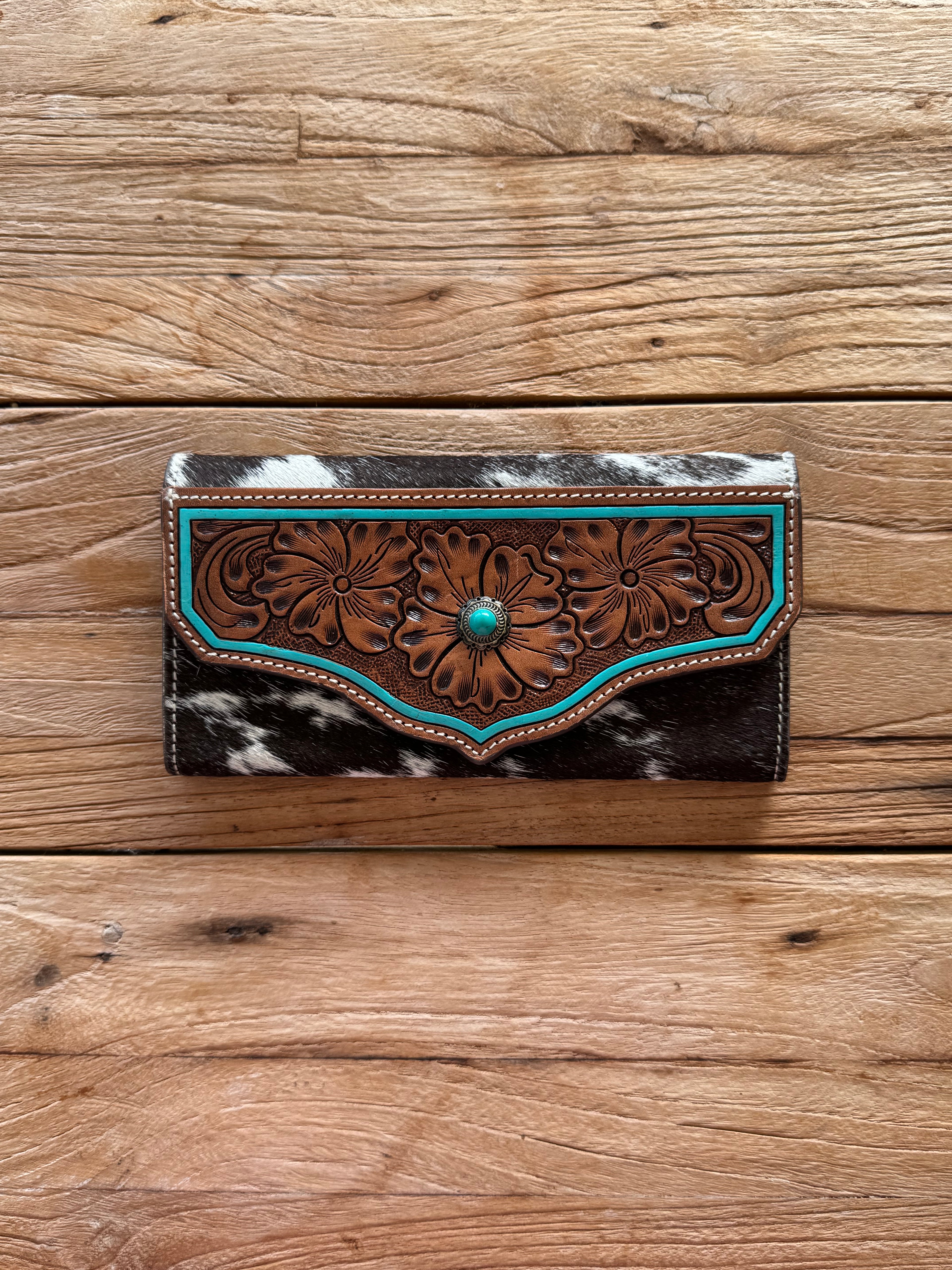 Cowhide Leather Wallet Turquoise Stonework